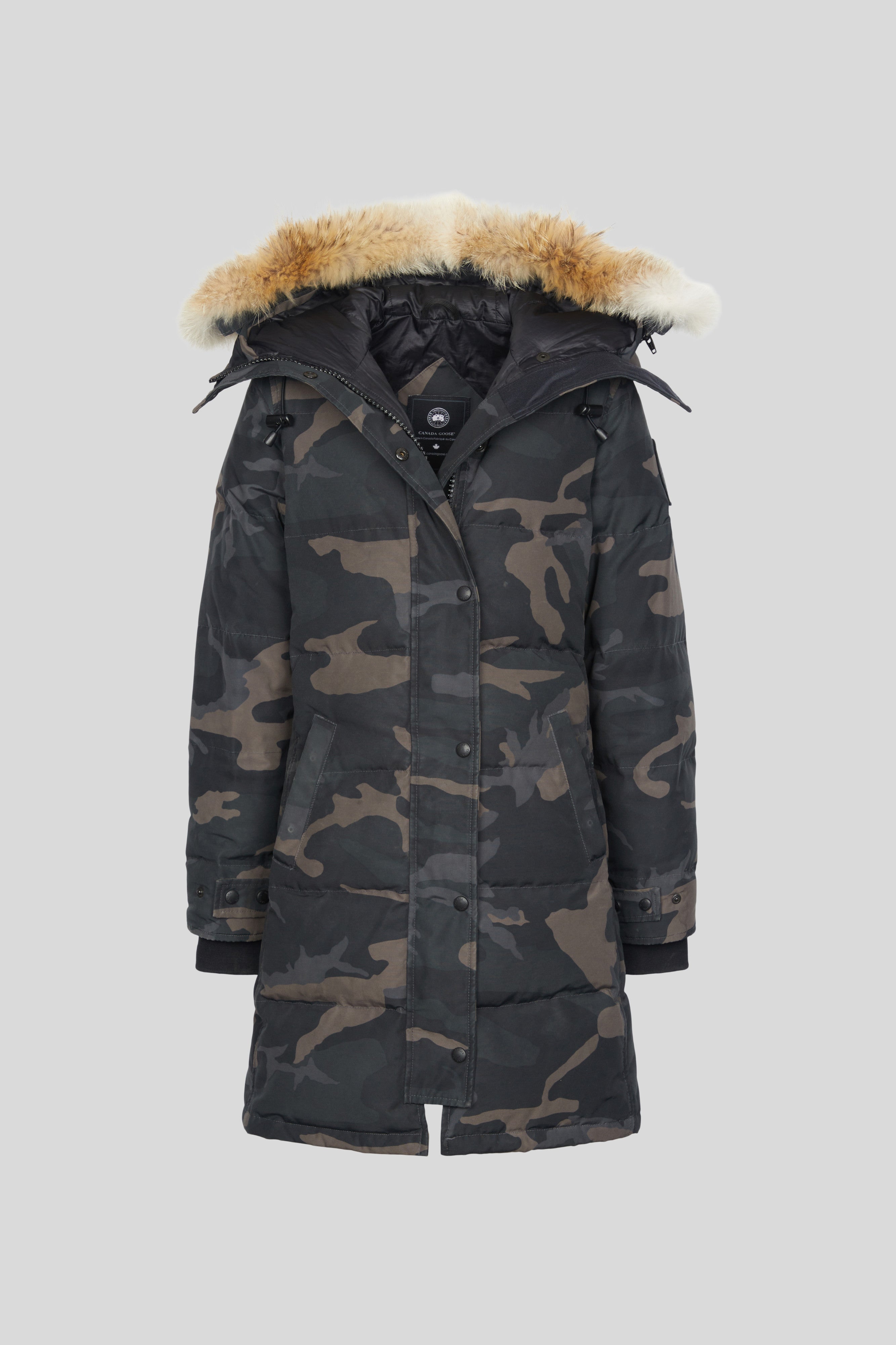 Canada goose camo black label best sale