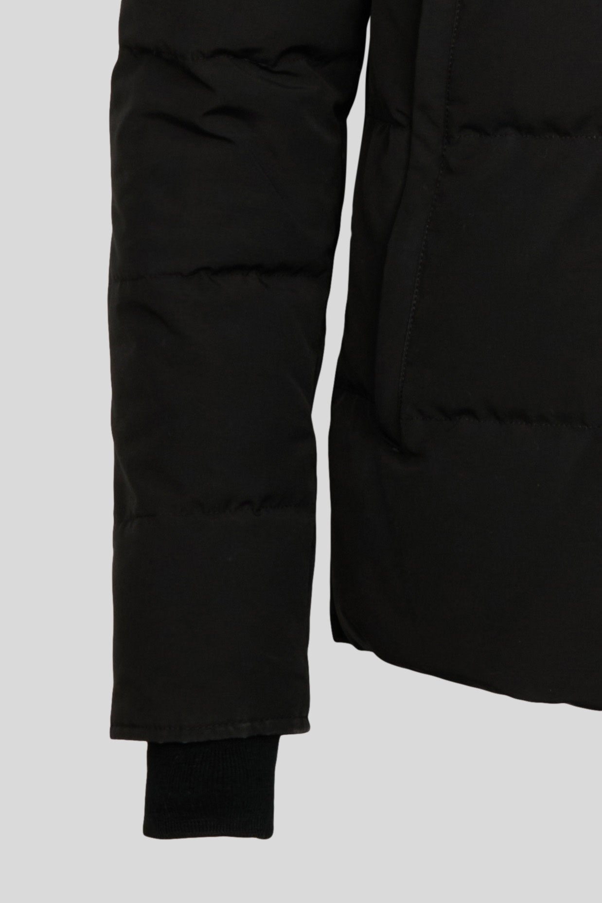 Used Wyndham Parka Black Label Heritage for sale - Canada Goose
