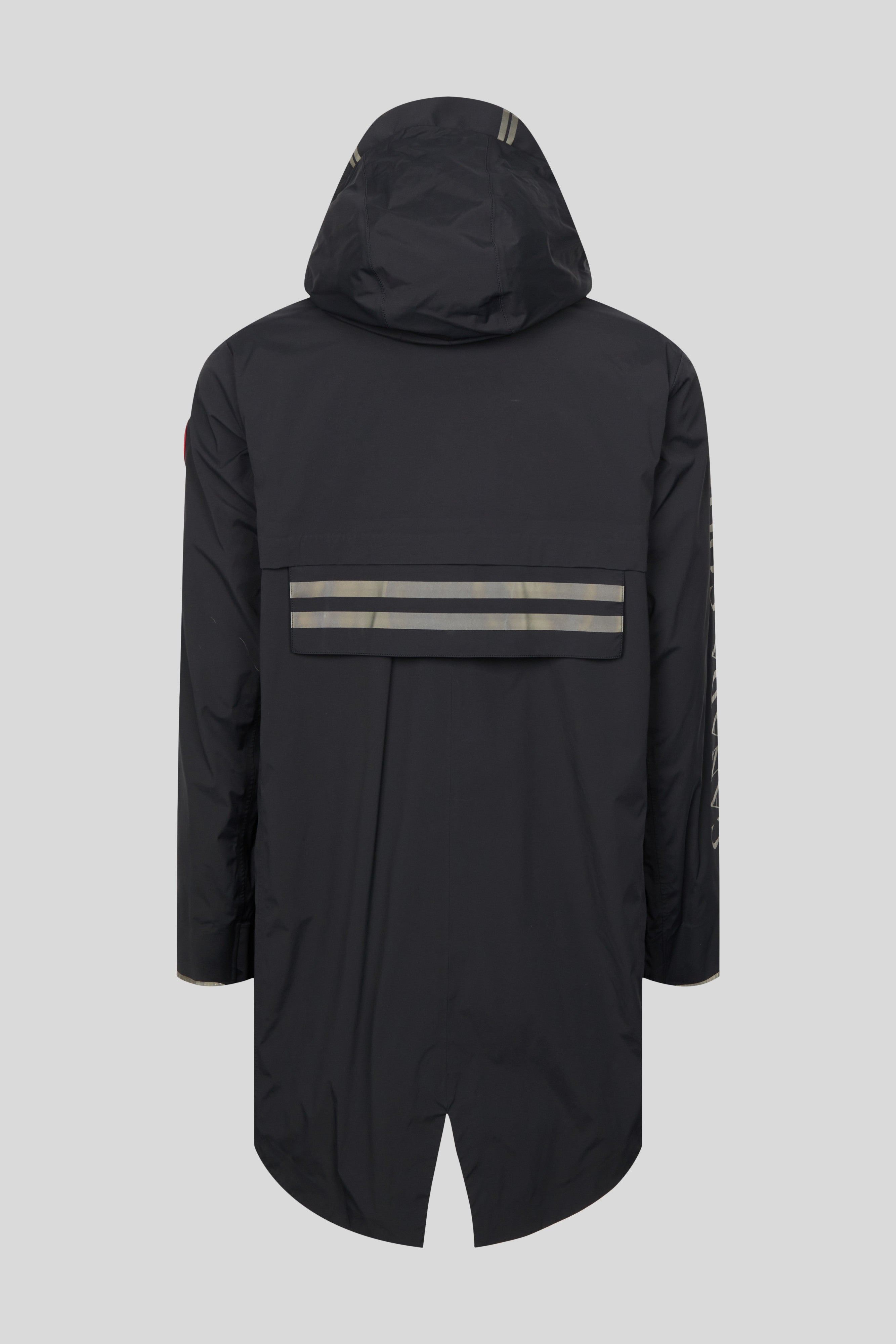 Used Seawolf Rain Jacket for sale - Canada Goose Generations US