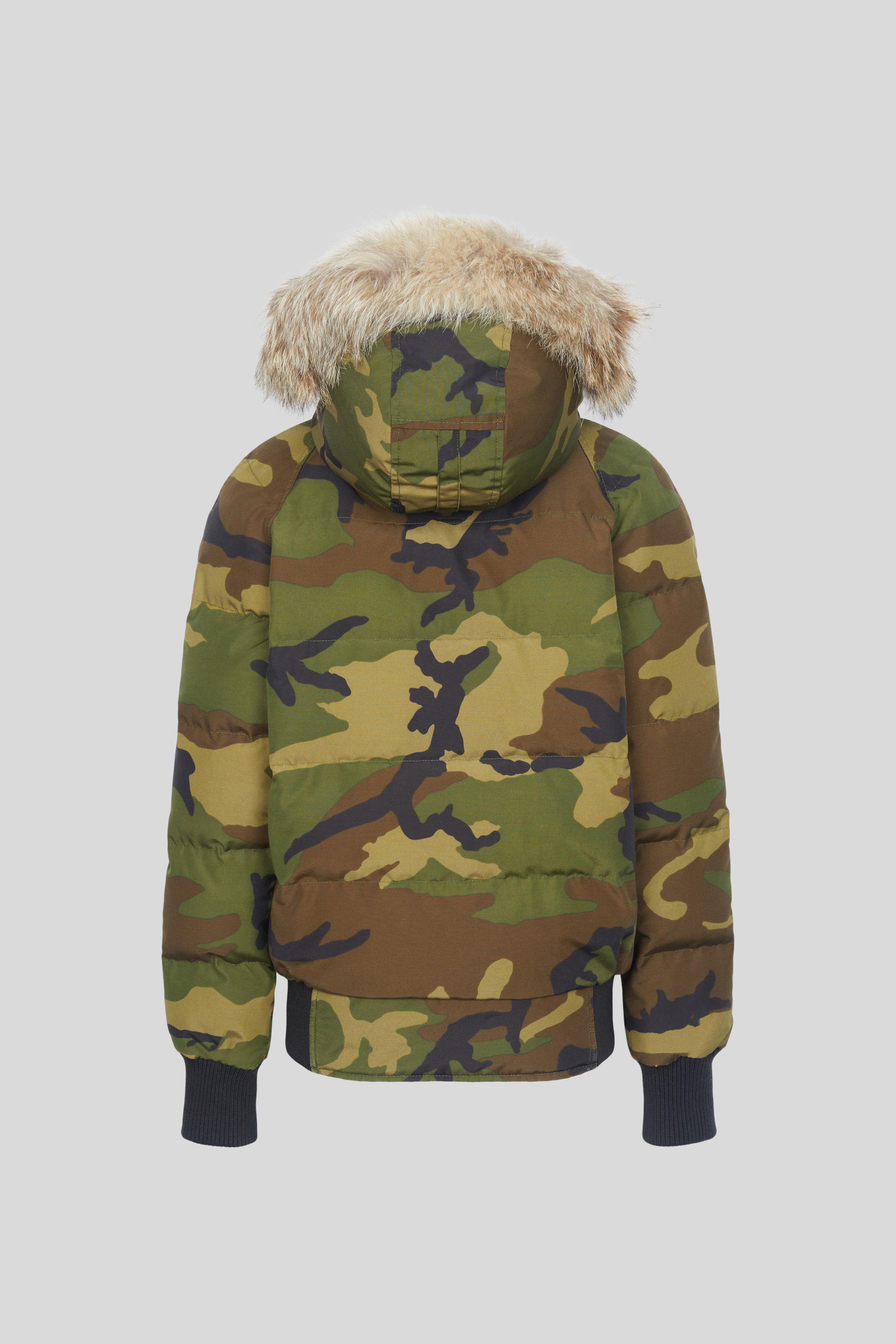 Canada goose chilliwack discount bomber womens camo