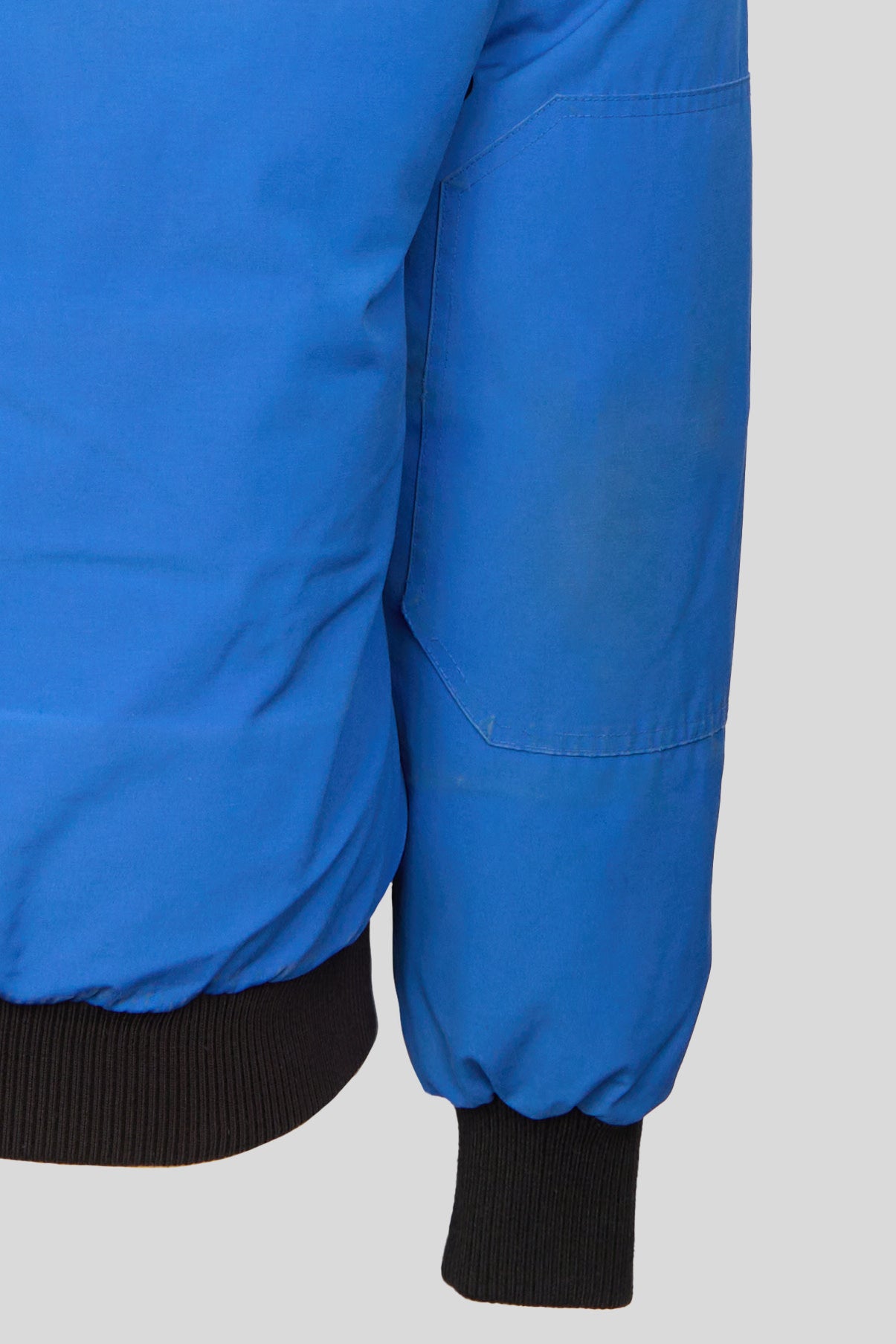   CHILLWACK BOMBER　M7950JL Used Chilliwack Bomber for sale - Canada Goose Generations US